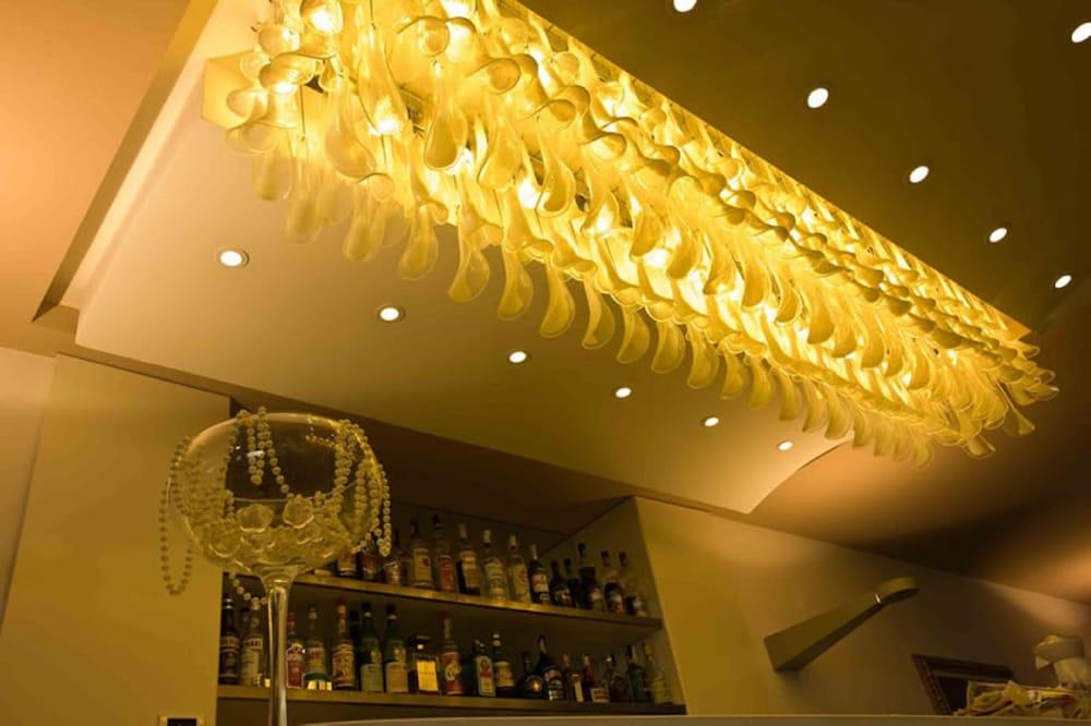 Hotel Negresco Cattolica Bagian luar foto