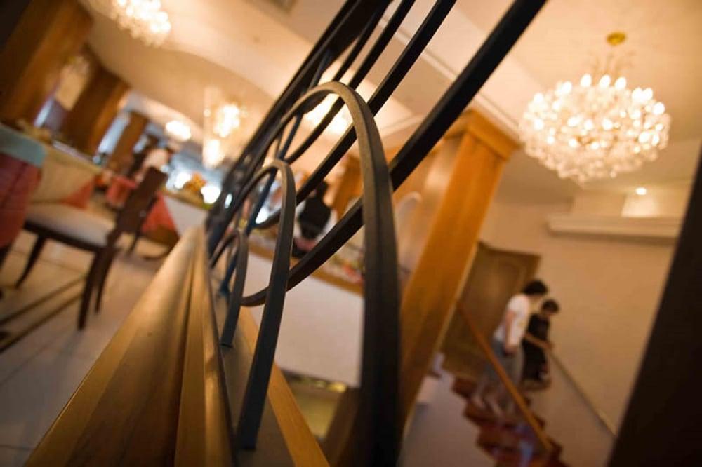 Hotel Negresco Cattolica Bagian luar foto