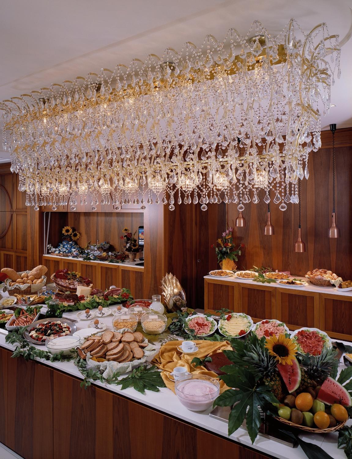 Hotel Negresco Cattolica Bagian luar foto